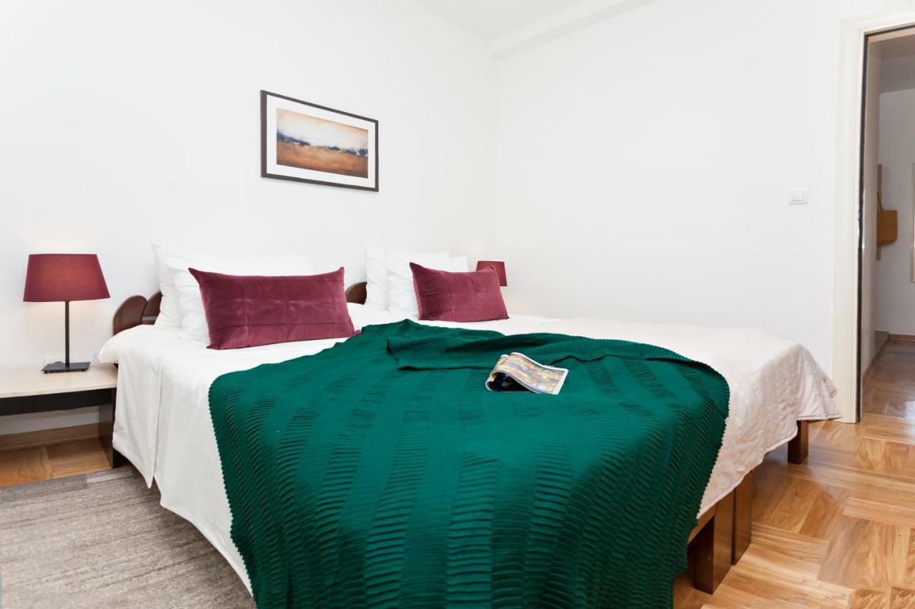 Goldpine Apartment